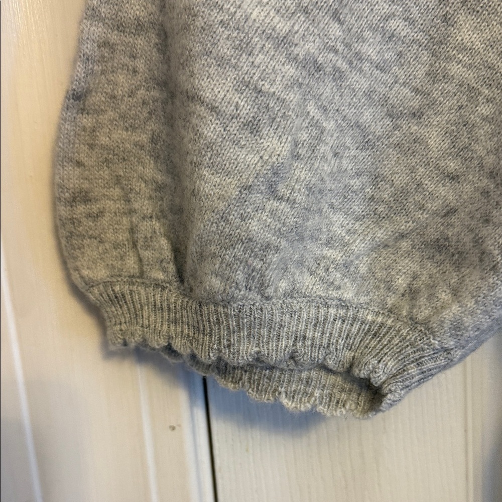 NWOT Miou Muse Light Gray Women's Cardigan #293 - Picture 3 of 11